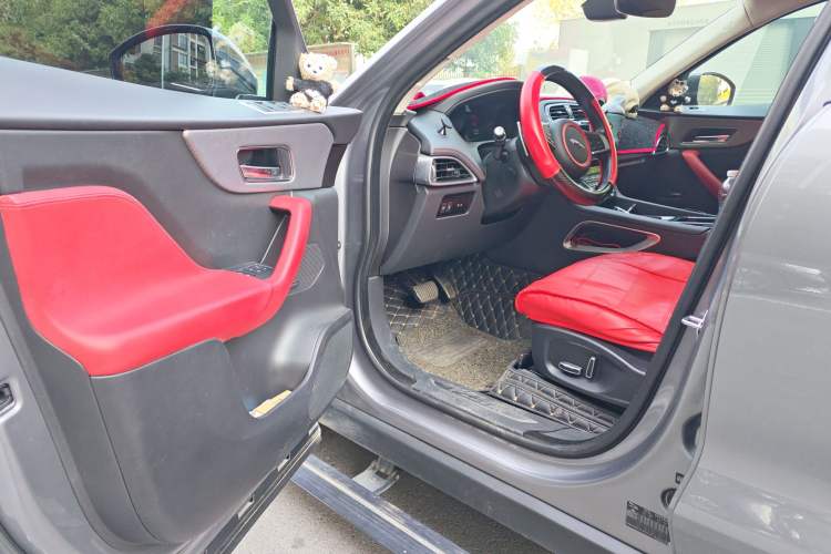 Used Jaguar F-PACE 2020 2.0T Rally Edition Driver Seat
