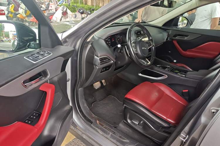 Used Jaguar F-PACE 2020 2.0T Rally Edition Driver Seat