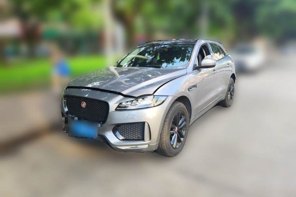 Jaguar F-PACE 2020