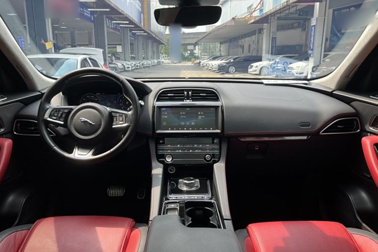 Used Jaguar F-PACE 2020 2.0T Rally Edition Interior 1