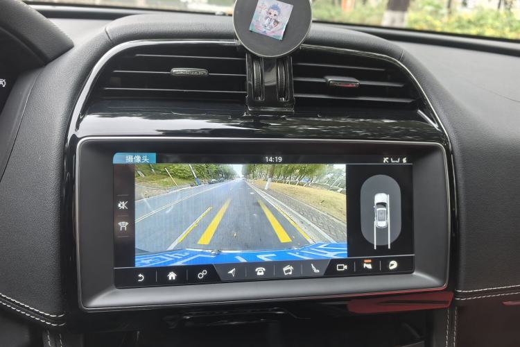 Used Jaguar F-PACE 2020 2.0T Rally Edition Interior 12