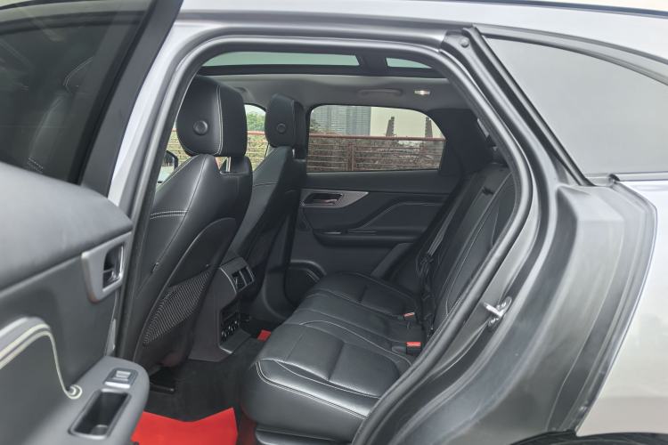 Used Jaguar F-PACE 2020 2.0T Rally Edition Interior 2