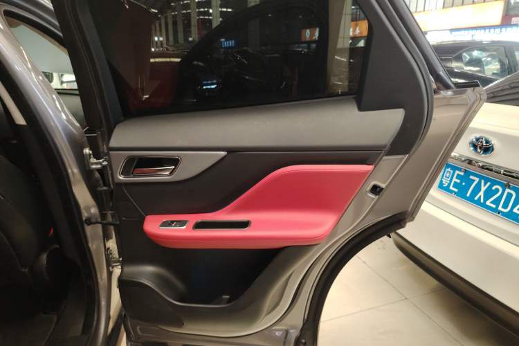 Used Jaguar F-PACE 2020 2.0T Rally Edition Interior 3