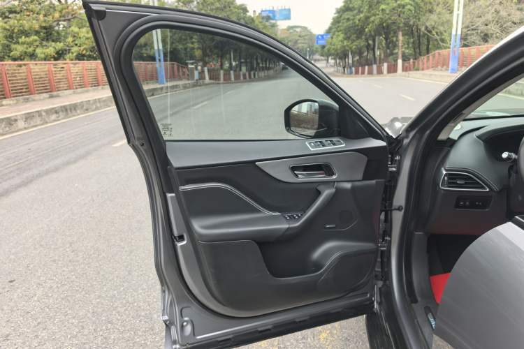 Used Jaguar F-PACE 2020 2.0T Rally Edition Interior 5