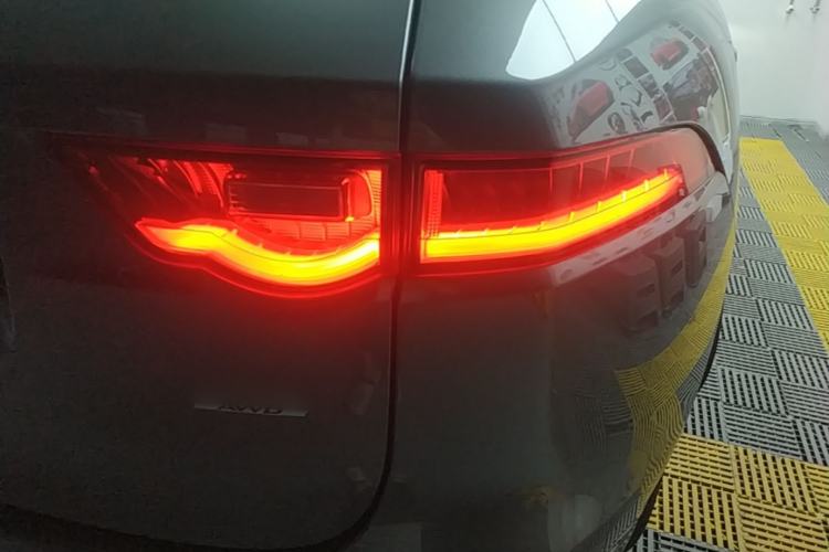 Used Jaguar F-PACE 2020 2.0T Rally Edition Right Rear Taillight