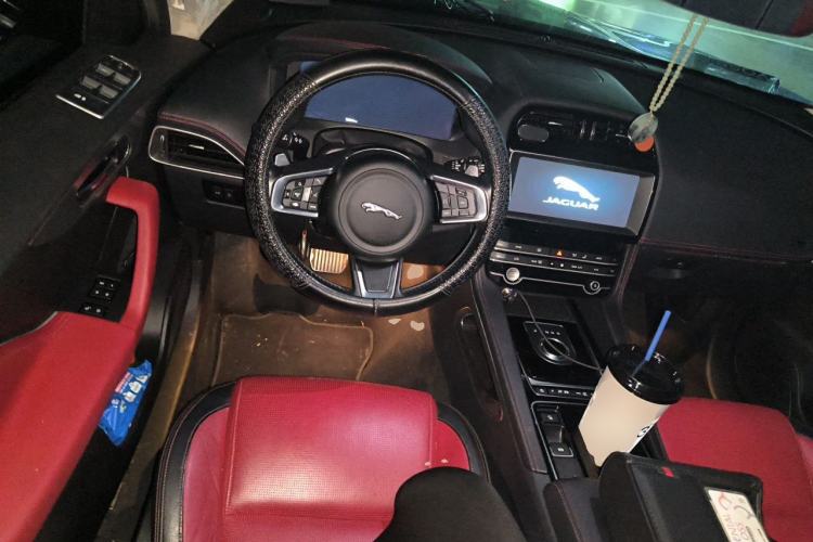 Used Jaguar F-PACE 2020 2.0T Rally Edition Steering Wheel