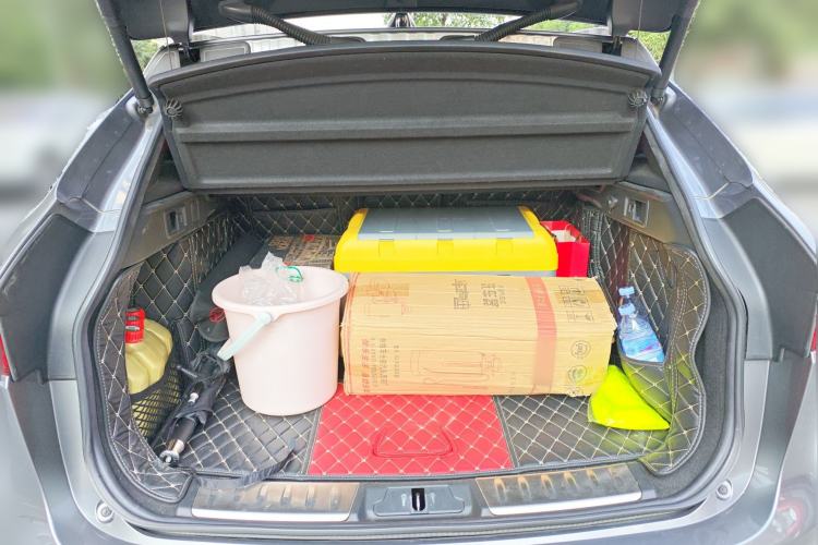 Used Jaguar F-PACE 2020 2.0T Rally Edition Trunk