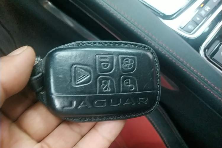 Used Jaguar F-PACE 2020 2.0T Rally Edition Vehicle Key