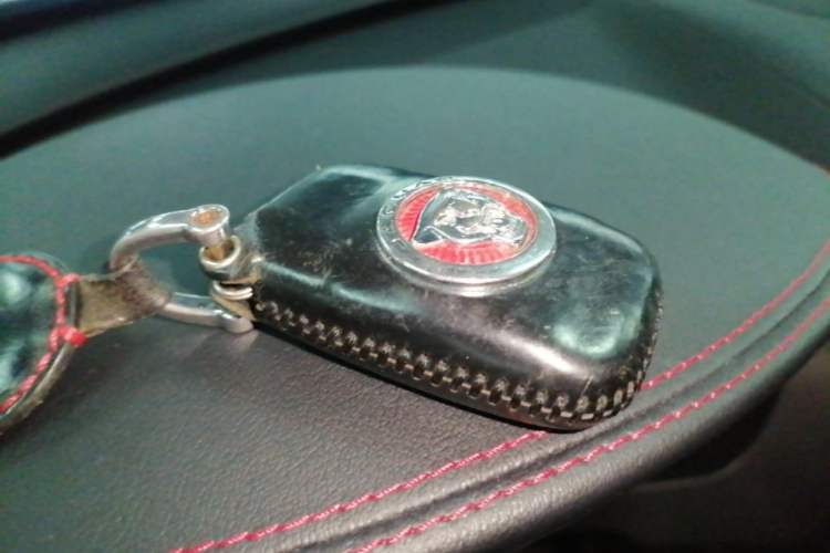 Used Jaguar F-PACE 2020 2.0T Rally Edition Vehicle Key