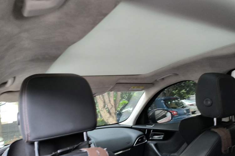 Used Jaguar F-PACE 2020 2.0T Urban Deluxe Edition Headliner