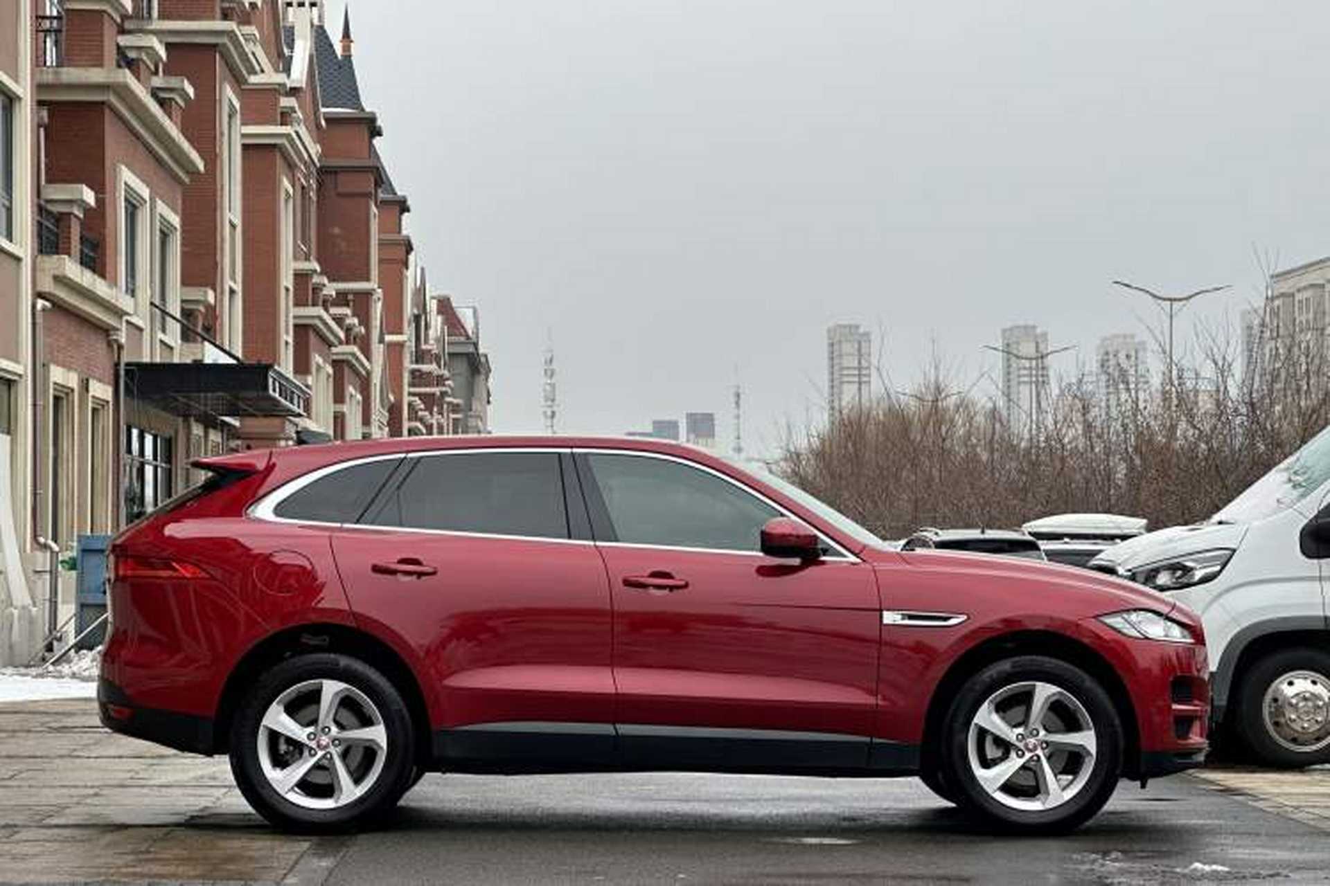 Used Jaguar F-PACE 2020 2.0T Urban Deluxe Edition Exterior 3