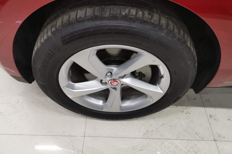 Used Jaguar F-PACE 2020 2.0T Urban Deluxe Edition Exterior 7