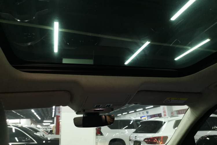 Used Jaguar F-PACE 2020 2.0T Urban Deluxe Edition Headliner