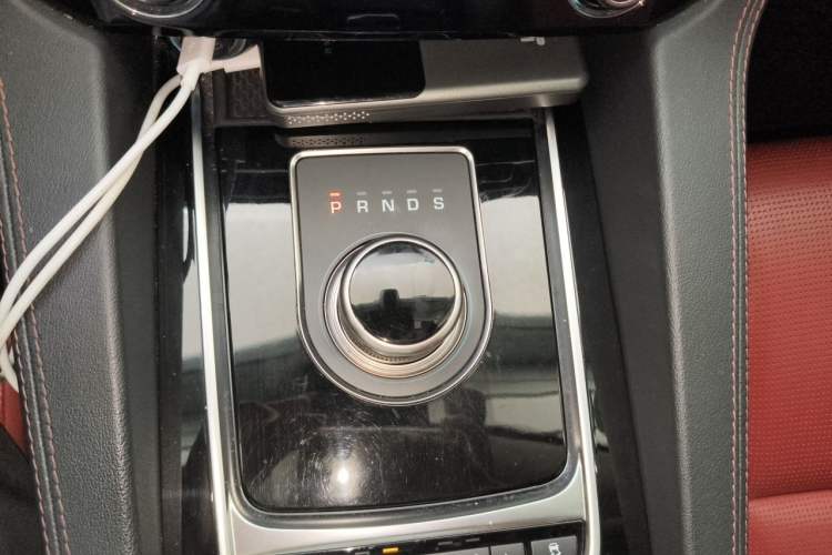 Used Jaguar F-PACE 2020 2.0T Rally Edition Gear Lever