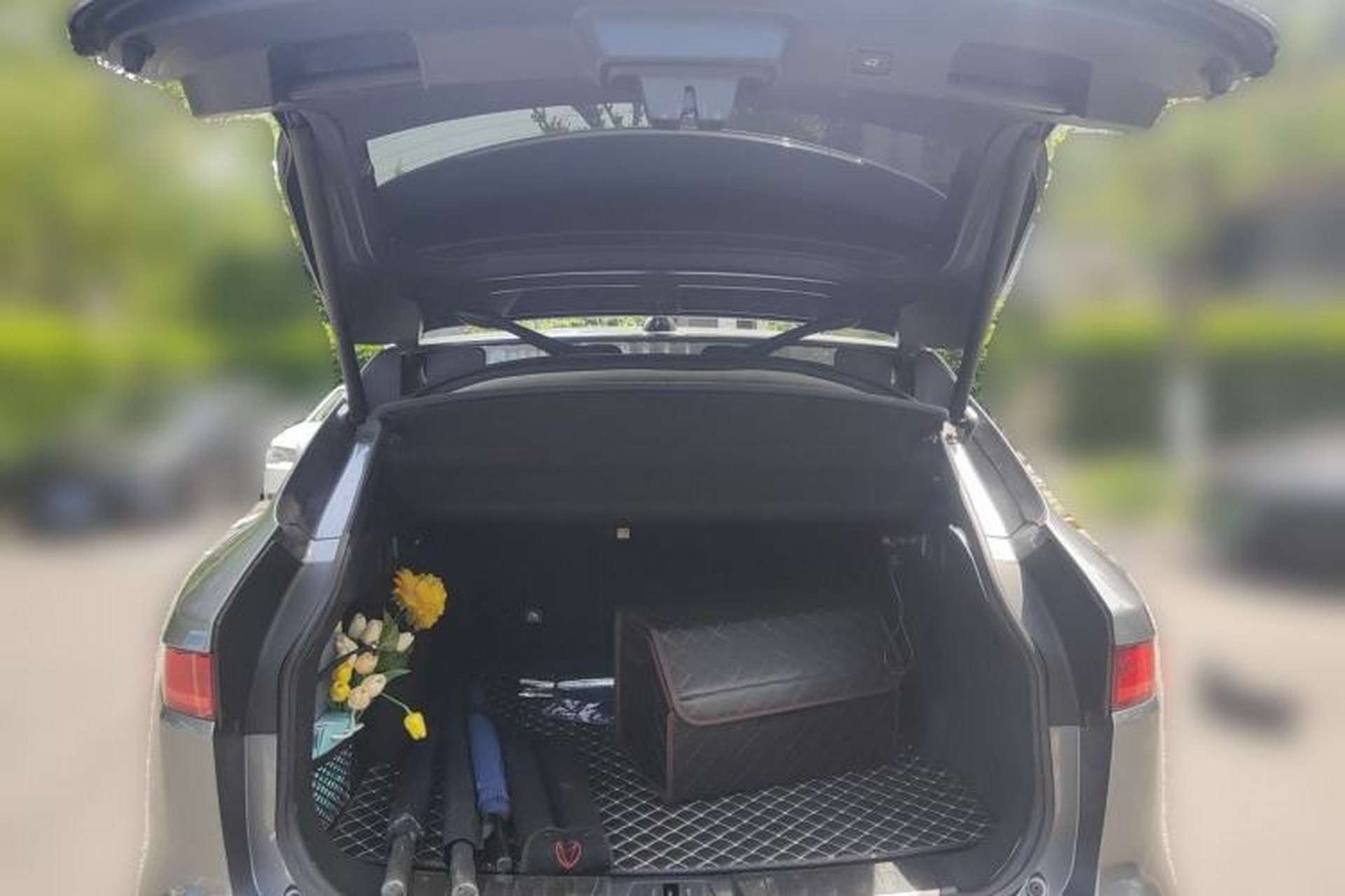 Used Jaguar F-PACE 2020 2.0T Rally Edition Trunk
