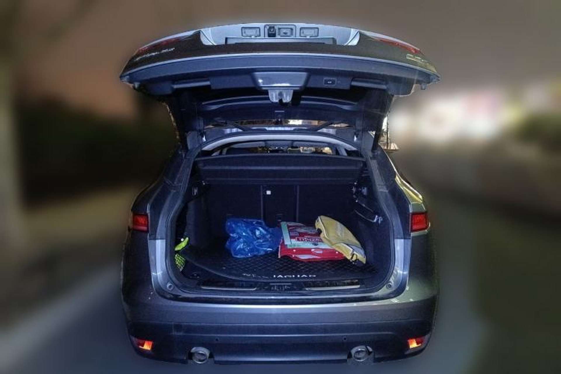 Used Jaguar F-PACE 2020 2.0T Rally Edition Trunk