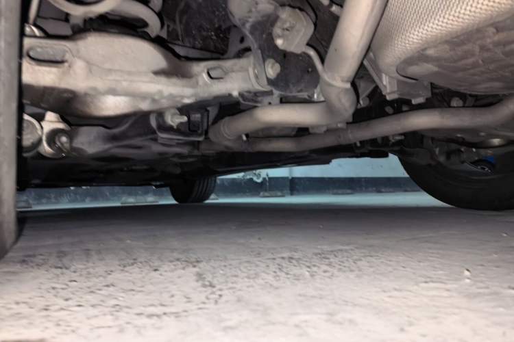 Used Jaguar F-PACE 2020 300-Sport Sports Edition Chassis Rear Left