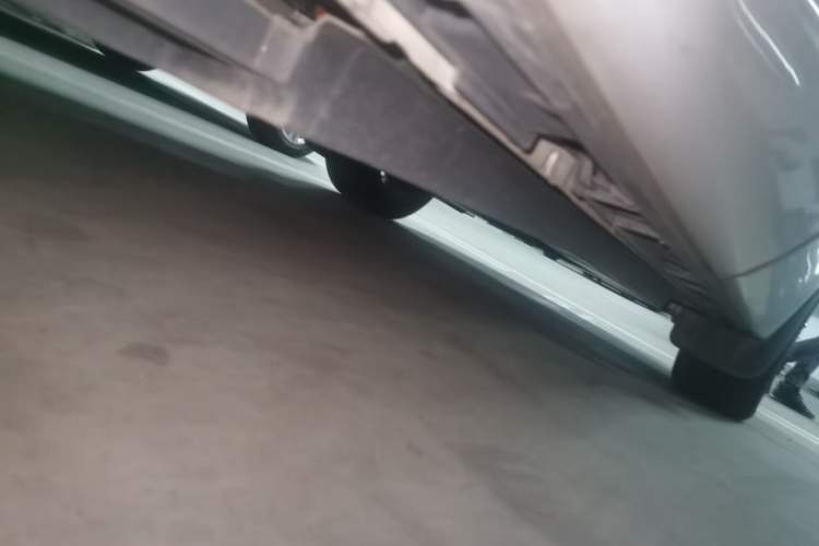 Used Jaguar F-PACE 2020 300-Sport Sports Edition Chassis Rear Right