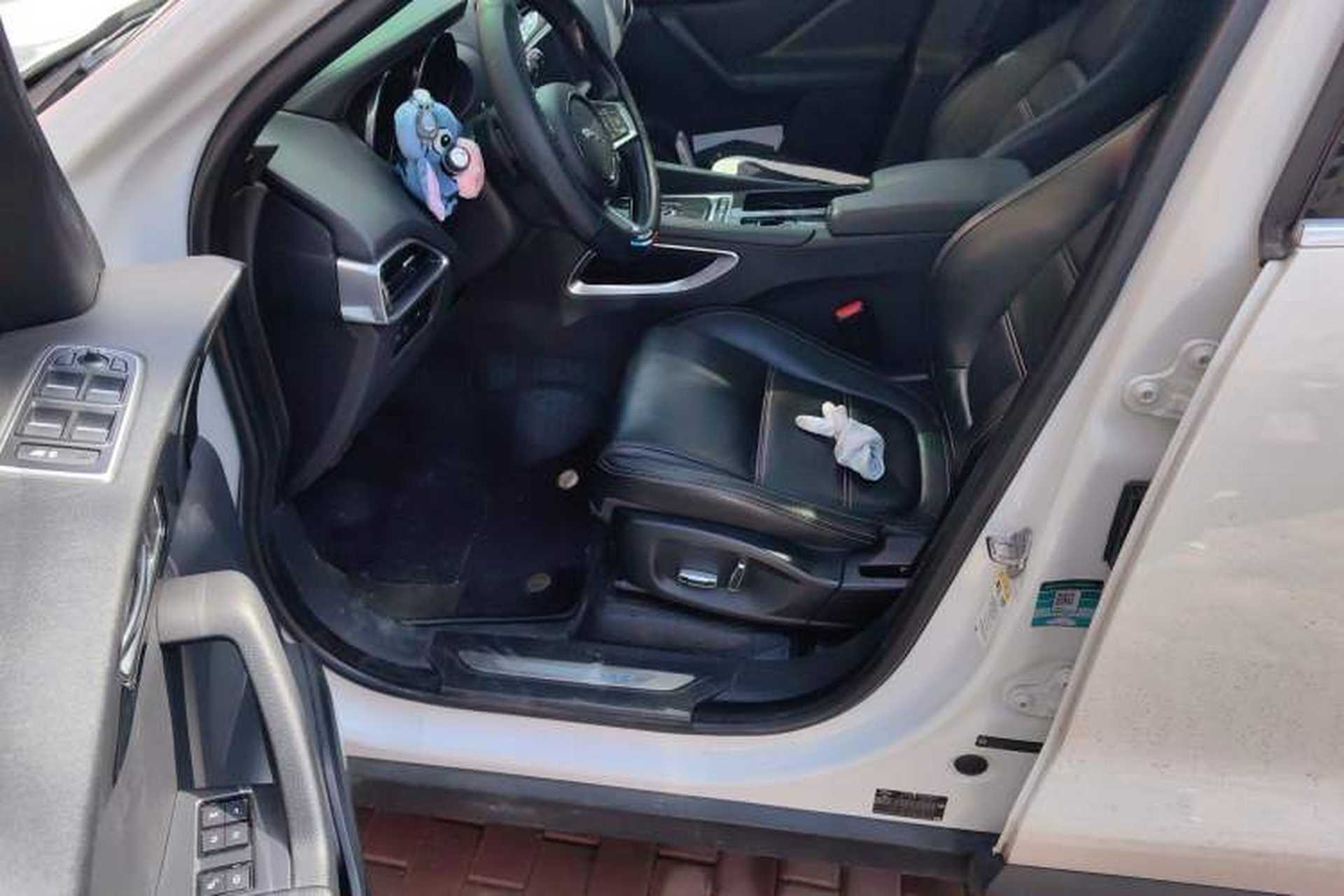 Used Jaguar F-PACE 2020 2.0T Urban Deluxe Edition Driver Seat