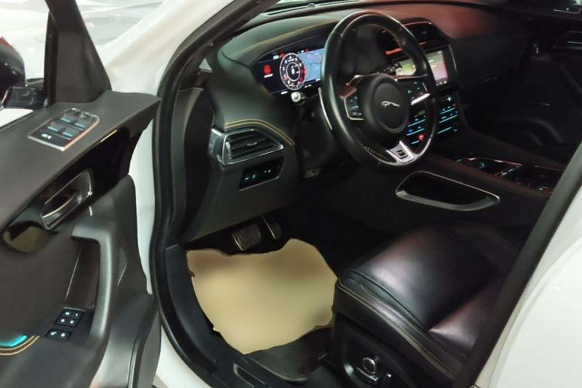 Used Jaguar F-PACE 2020 300-Sport Sports Edition Driver Seat