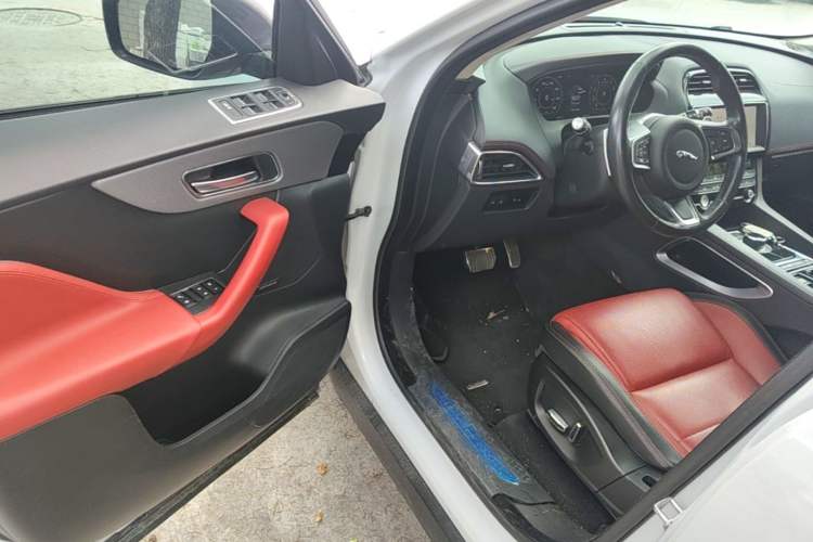 Used Jaguar F-PACE 2020 2.0T Rally Edition Driver Seat