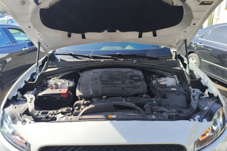 Used Jaguar F-PACE 2020 2.0T Urban Deluxe Edition Engine Bay