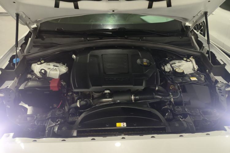 Used Jaguar F-PACE 2020 300-Sport Sports Edition Engine Bay