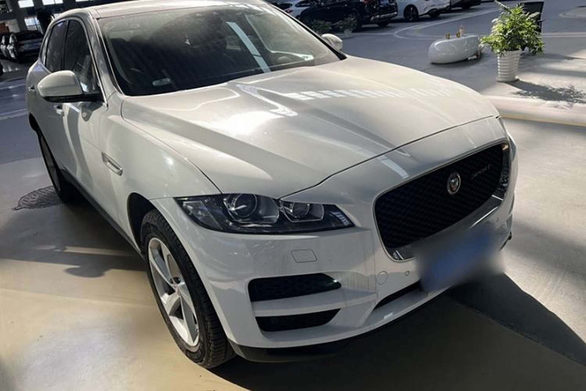 Used Jaguar F-PACE 2020 2.0T Urban Deluxe Edition Exterior 2