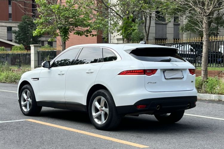 Used Jaguar F-PACE 2020 2.0T Urban Deluxe Edition Exterior 6