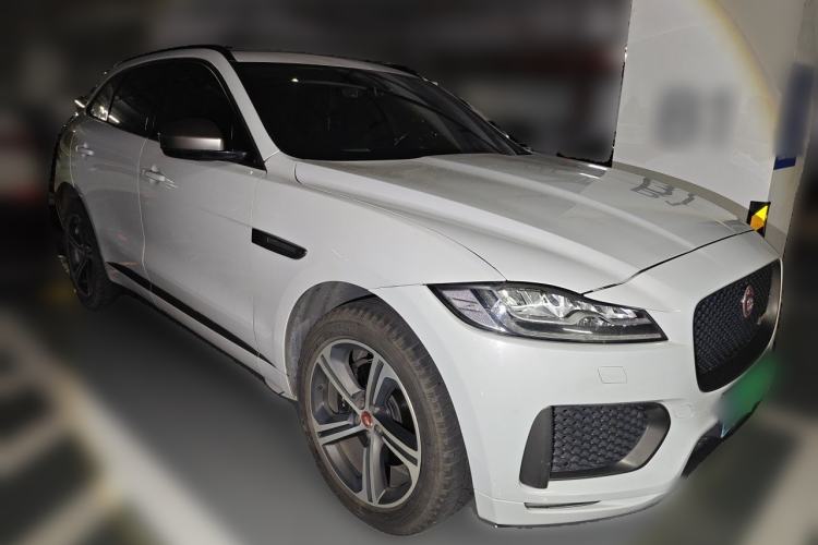 Used Jaguar F-PACE 2020 300-Sport Sports Edition Front Right 45 Deg