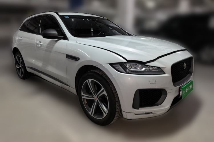 Used Jaguar F-PACE 2020 300-Sport Sports Edition Front Right 45 Deg
