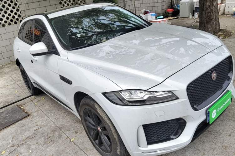 Used Jaguar F-PACE 2020 2.0T Rally Edition Front Right 45 Deg