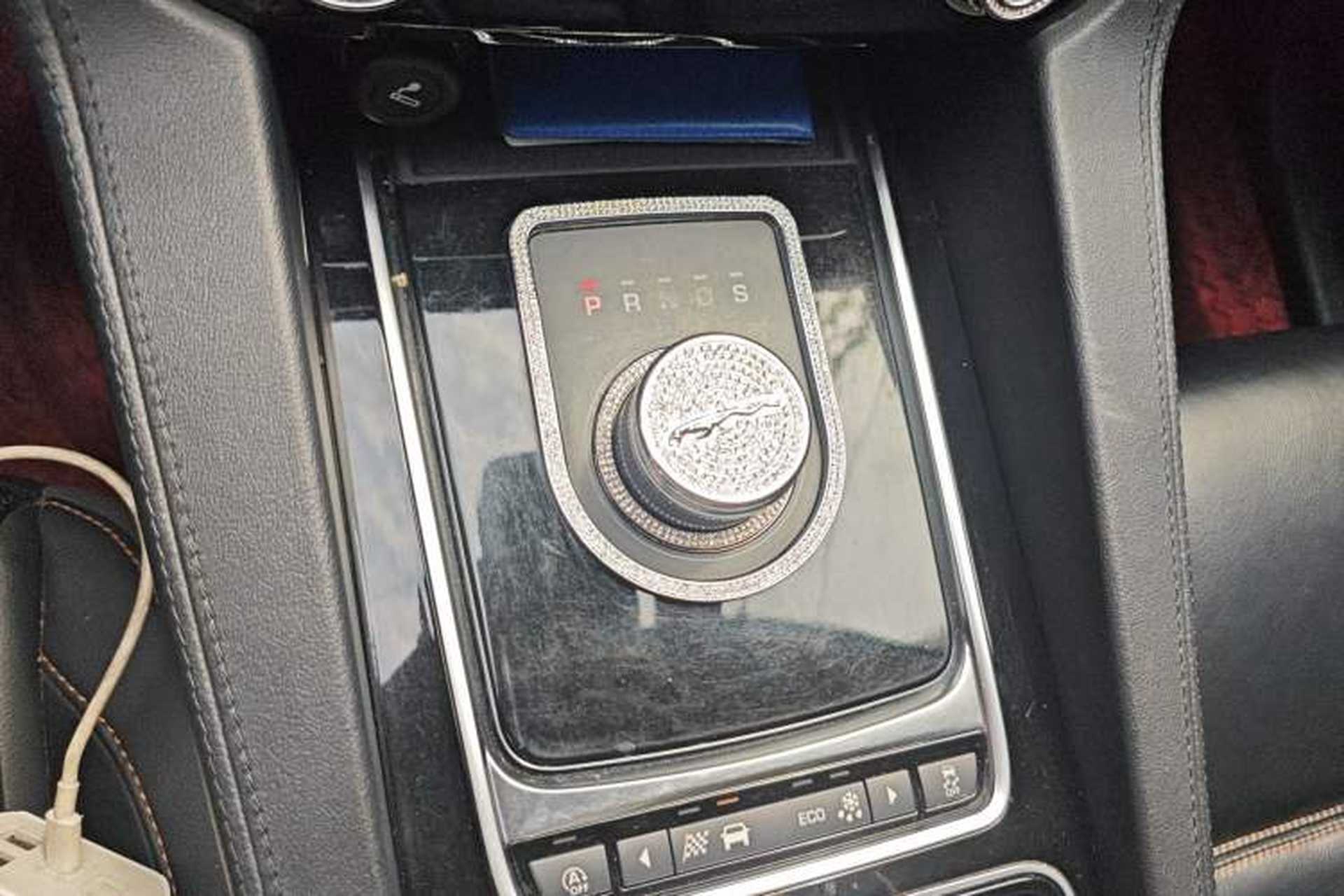 Used Jaguar F-PACE 2020 2.0T Urban Deluxe Edition Gear Lever