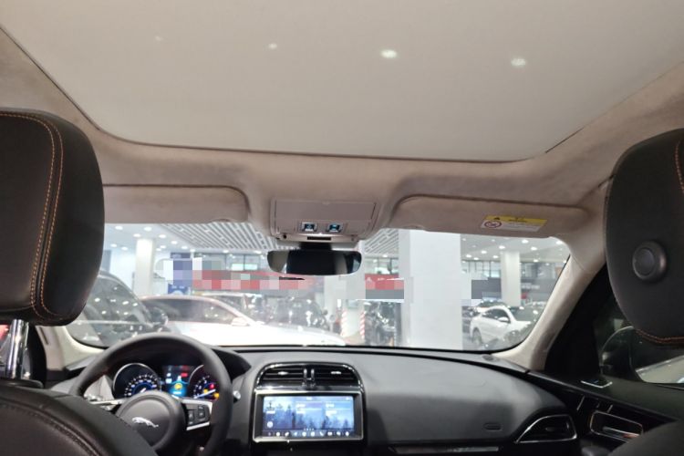 Used Jaguar F-PACE 2020 2.0T Urban Deluxe Edition Headliner