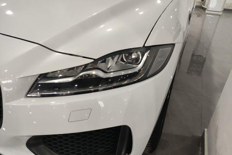 Used Jaguar F-PACE 2020 300-Sport Sports Edition Left Front Headlight