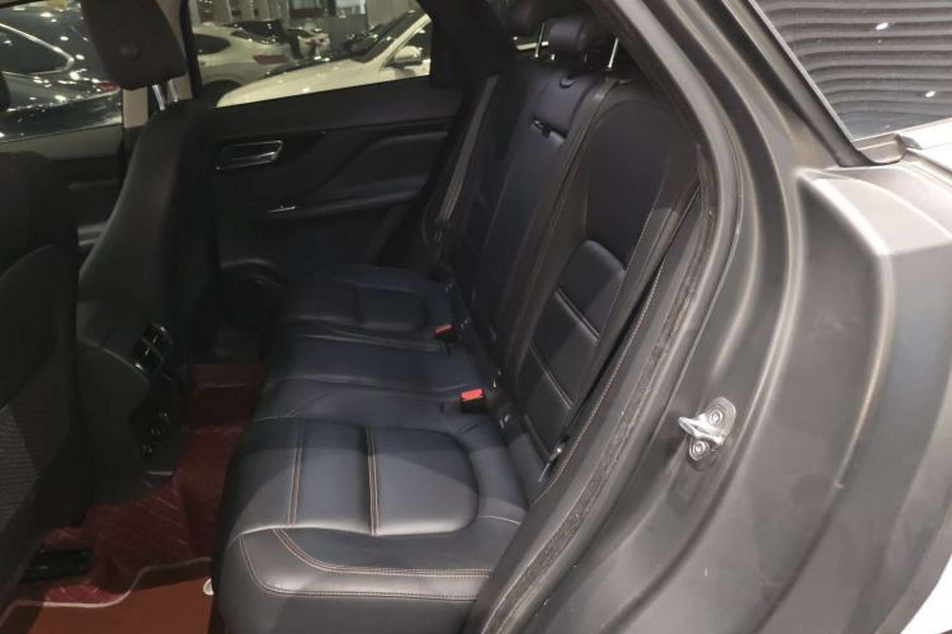 Used Jaguar F-PACE 2020 2.0T Urban Deluxe Edition Left Rear Seat
