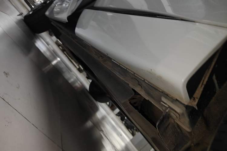 Used Jaguar F-PACE 2020 2.0T Rally Edition Left Side Sill