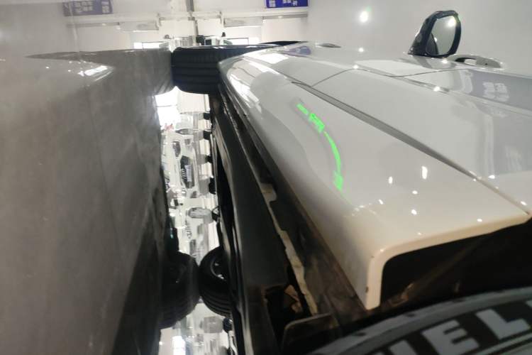 Used Jaguar F-PACE 2020 300-Sport Sports Edition Left Side Sill