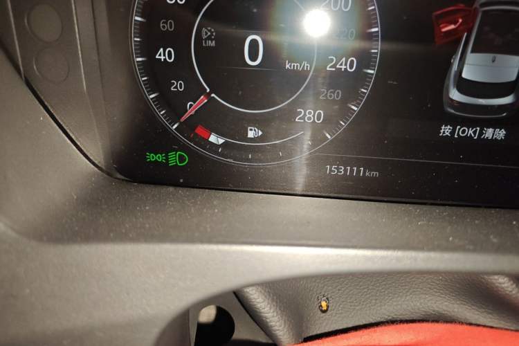 Used Jaguar F-PACE 2020 300-Sport Sports Edition Odometer Close Up