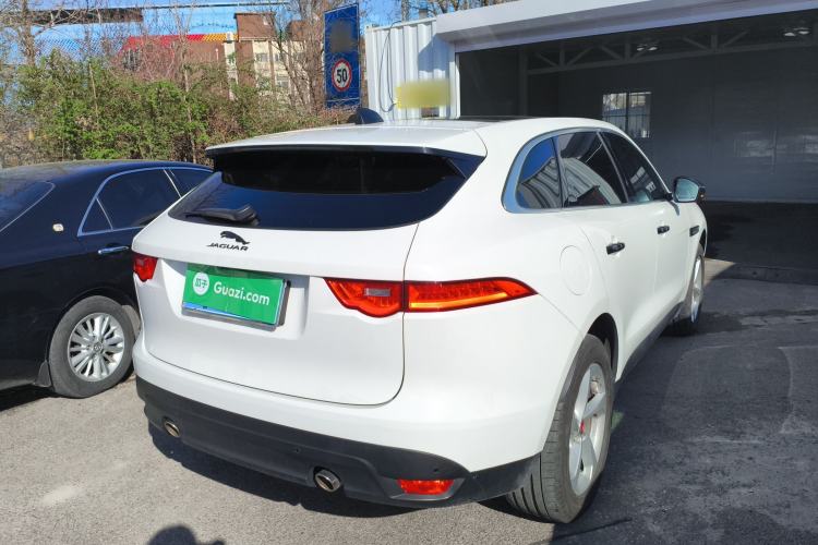 Used Jaguar F-PACE 2020 2.0T Urban Deluxe Edition Rear Right 45 Deg