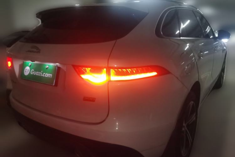 Used Jaguar F-PACE 2020 300-Sport Sports Edition Rear Right 45 Deg
