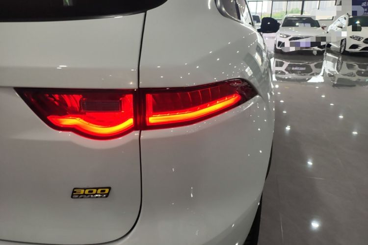 Used Jaguar F-PACE 2020 300-Sport Sports Edition Right Rear Taillight