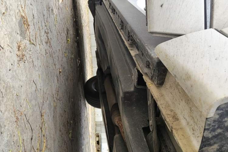Used Jaguar F-PACE 2020 2.0T Rally Edition Right Side Sill