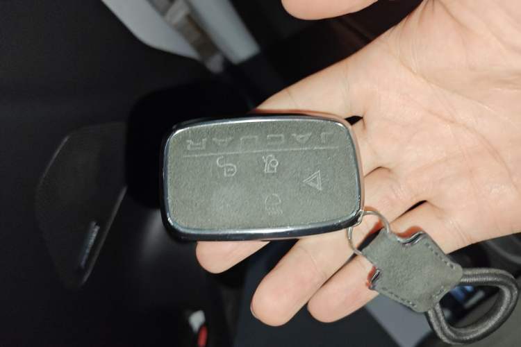 Used Jaguar F-PACE 2020 300-Sport Sports Edition Vehicle Key