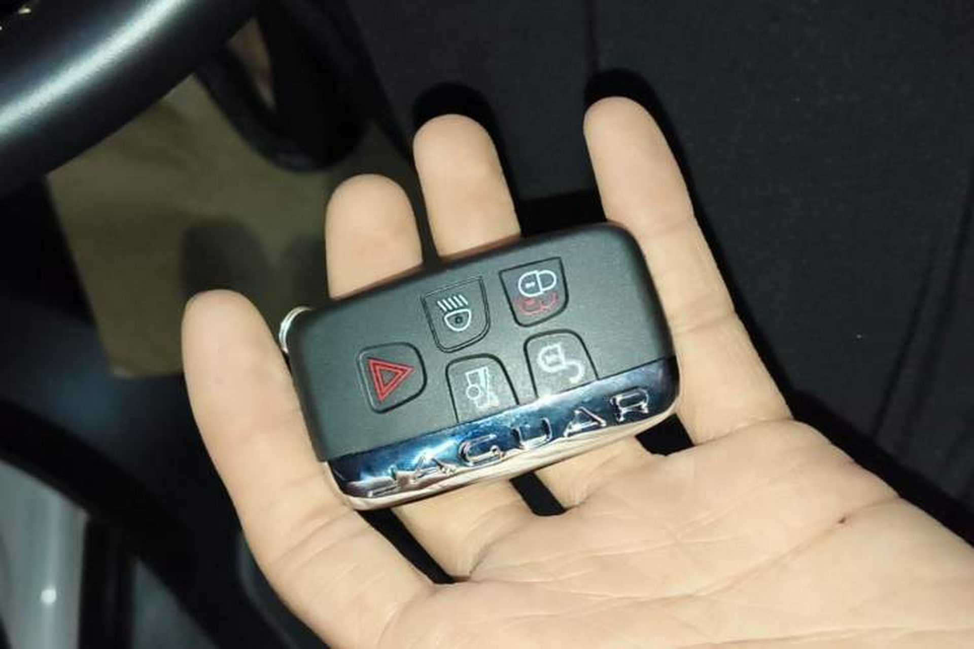 Used Jaguar F-PACE 2020 300-Sport Sports Edition Vehicle Key