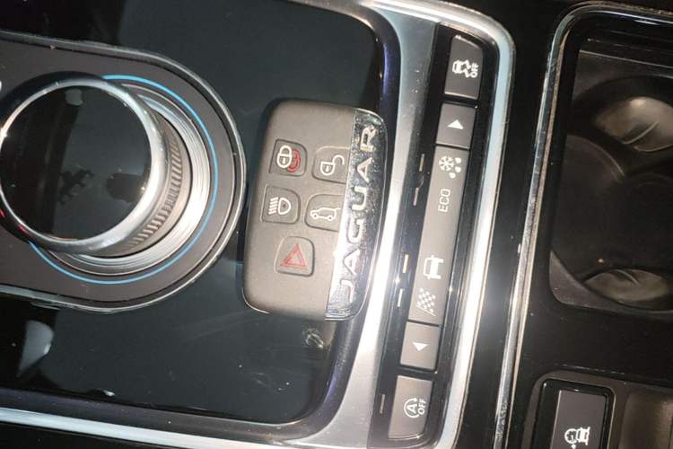 Used Jaguar F-PACE 2020 300-Sport Sports Edition Vehicle Key