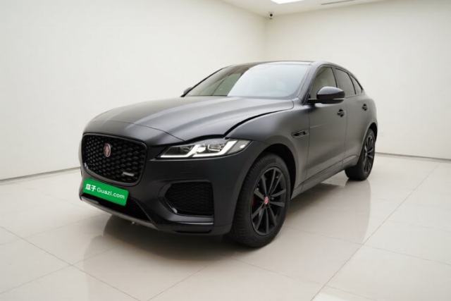 Używany Jaguar F-PACE 2021 250 PS R-Dynamic S