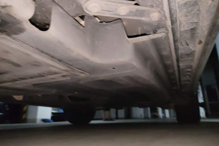 Used Jaguar F-PACE 2021 250 PS Chassis Front Left