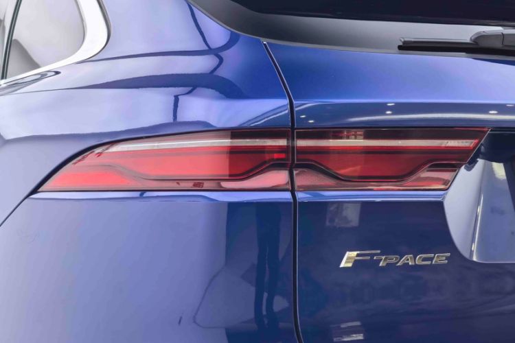 Used Jaguar F-PACE 2021 250 PS Exterior 12