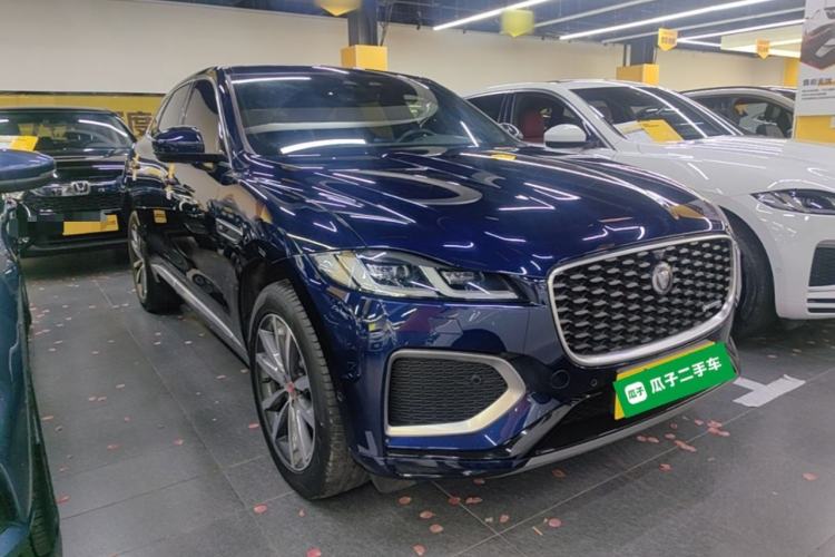 Used Jaguar F-PACE 2021 250 PS R-Dynamic S Front Right 45 Deg